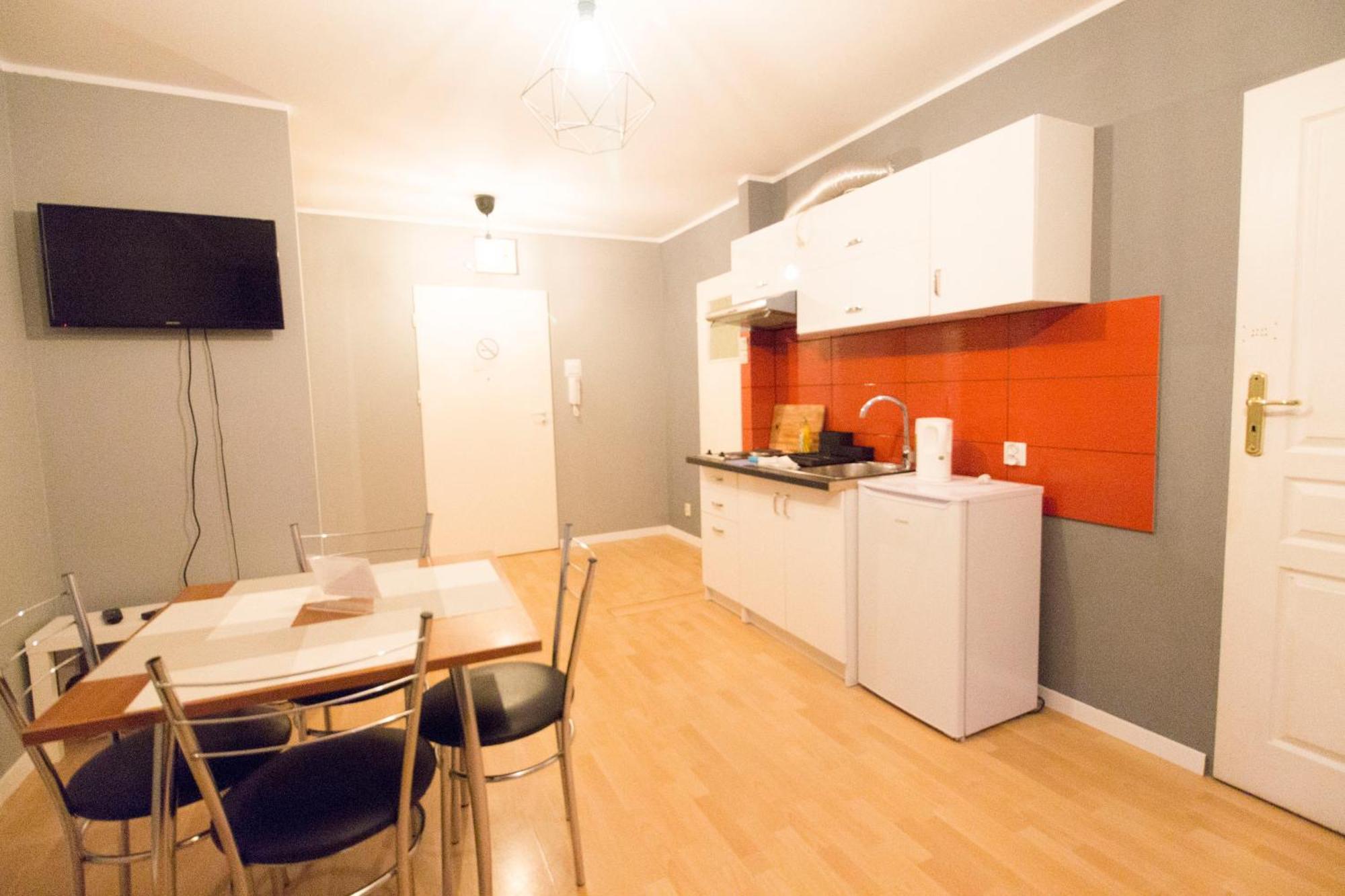 Happyestate Ul Biskupia Old Town Apartment วรอตซวาฟ ภายนอก รูปภาพ